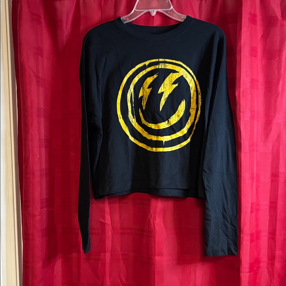 Black and Gold Graphic Crop Top